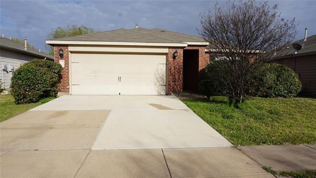 10037 Quail Glen Dr in Fort Worth, TX - Building Photo