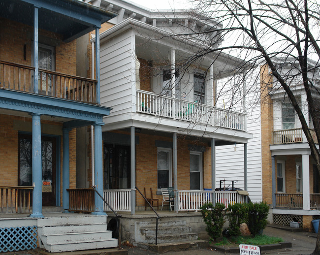 62 Beacon St in Newburgh, NY - Building Photo - Building Photo