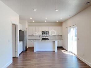 2320 E Wild Horse Way in Eagle Mountain, UT - Building Photo - Building Photo