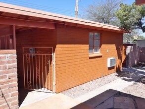 2501 N Richey Blvd in Tucson, AZ - Building Photo - Building Photo