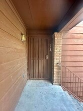 9802 Cantera Ct in Laredo, TX - Building Photo - Building Photo