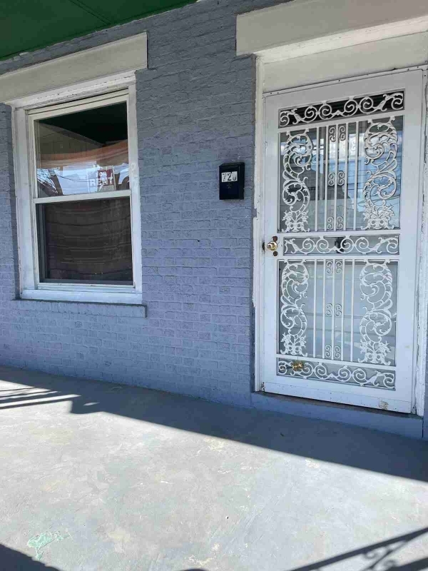 property at 720 S 59th St
