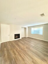 12336 Hollyhock Dr in Rancho Cucamonga, CA - Building Photo - Building Photo