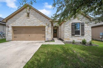 6141 Mantalcino Dr in Round Rock, TX - Building Photo - Building Photo