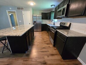 6637 Grayson Dr in Benton, AR - Building Photo - Building Photo