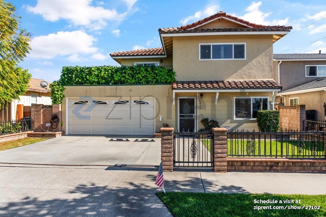 6810 Houston St in Buena Park, CA - Building Photo