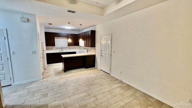 3708 Valeria St in Edinburg, TX - Building Photo - Building Photo