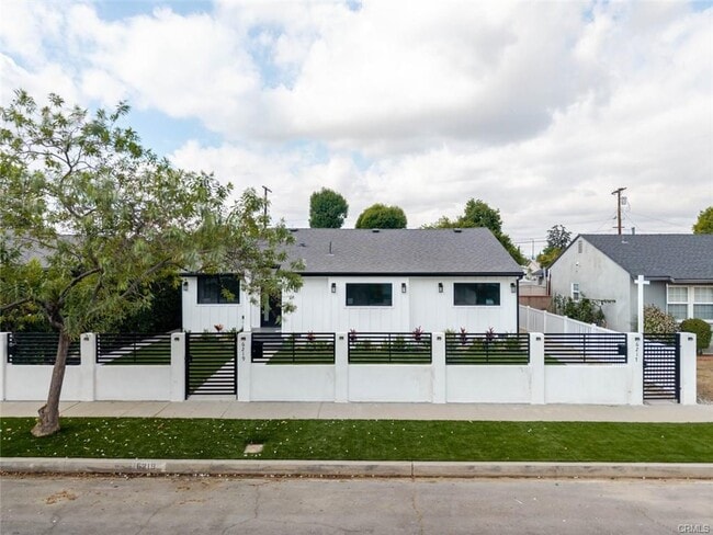 property at 6219 Sylvia Ave