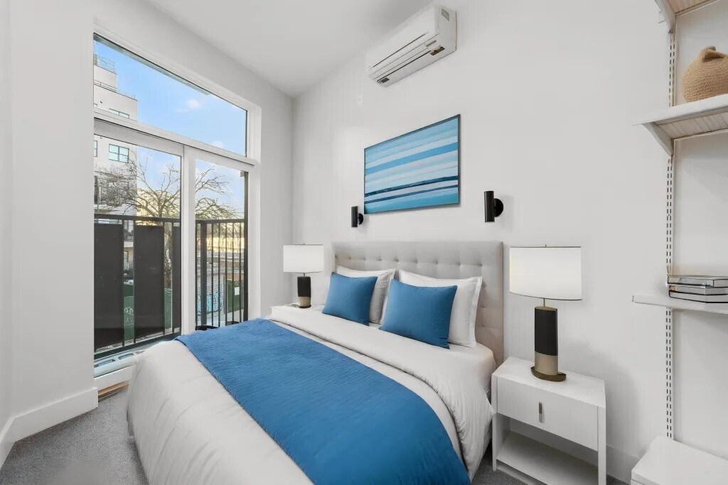 Furnished room/NOT APARTMENT in Brooklyn, NY - Building Photo