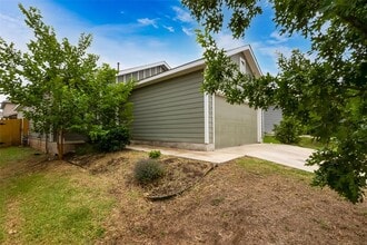7209 Spirit Hill Rd in Austin, TX - Building Photo - Building Photo