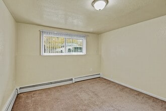 Ptarmigan Meadows in Anchorage, AK - Building Photo - Building Photo