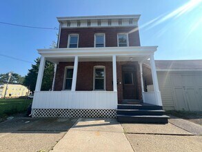 81 Beacon St in Newburgh, NY - Building Photo - Building Photo