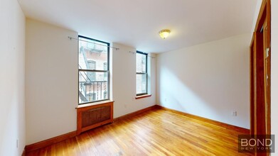 244 W 109th St in New York, NY - Building Photo - Building Photo