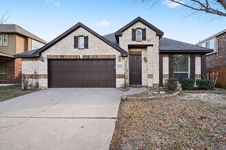 12313 Treeline Dr in Crowley, TX - Building Photo - Building Photo