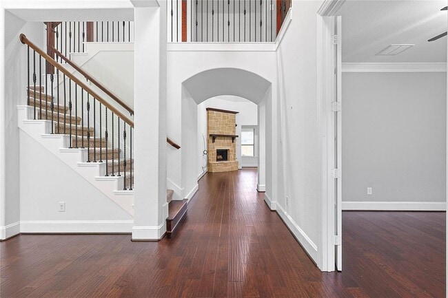 5919 Solara Ledge Ln in Sugar Land, TX - Building Photo - Building Photo