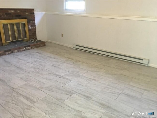 49 Costanzo Ct in Hamden, CT - Building Photo - Building Photo