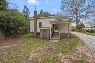 414 Cambridge St in Abbeville, SC - Building Photo - Building Photo