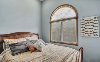 29 Shore Dr in Long Branch, NJ - Building Photo