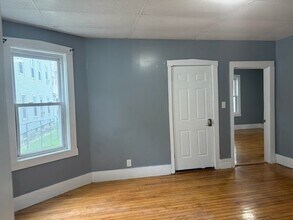 15 Mendon St in Worcester, MA - Building Photo - Building Photo