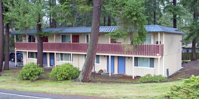 403 43rd Ave SW in Puyallup, WA - Building Photo - Building Photo
