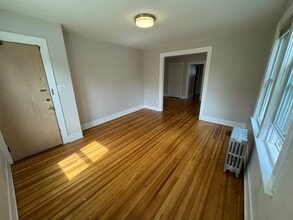 9 Grove St in Cranford, NJ - Building Photo - Building Photo