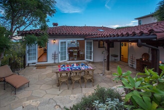 870 Paseo Ferrelo in Santa Barbara, CA - Building Photo - Building Photo