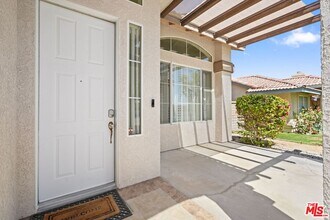 69730 Mccallum Way in Cathedral City, CA - Building Photo - Building Photo