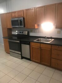 1340 S Hanover St, Unit B photo'