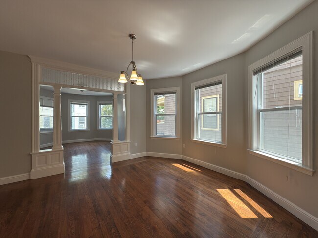 20 Marie Ave, Unit 2