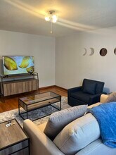 52 Gould Dr, Unit Furnished apartment in East Hartford, CT - Building Photo - Building Photo