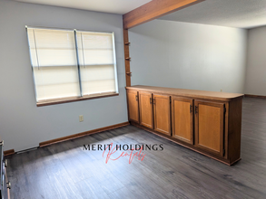 1427 S Haden Ct in Independence, MO - Building Photo - Building Photo