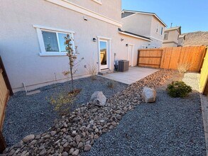891 Orchard Rock Dr in Reno, NV - Building Photo - Building Photo