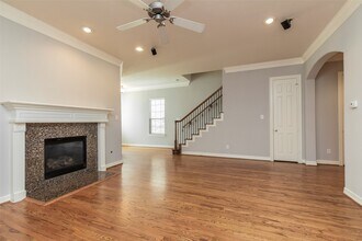 10126 Holly Chase Dr in Houston, TX - Building Photo - Building Photo