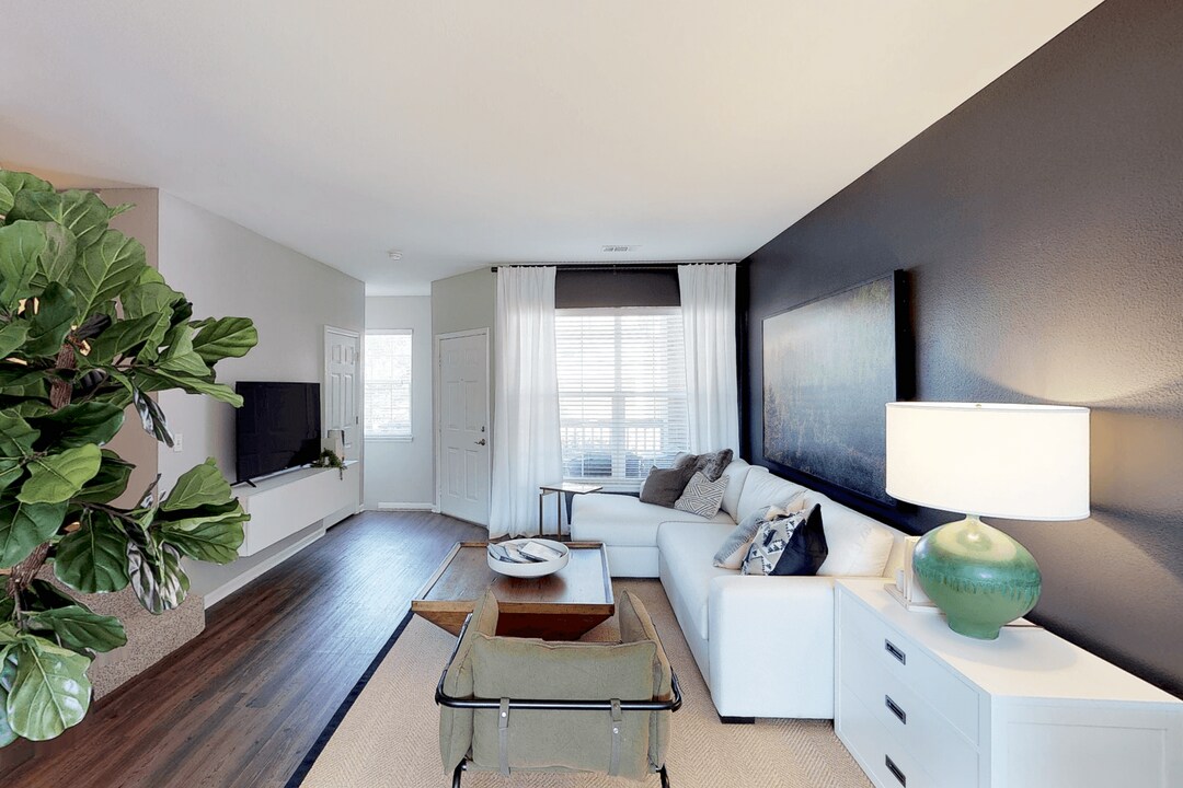 5400 S Park Terrace Ave, Unit FL9-ID474A in Greenwood Village, CO - Building Photo