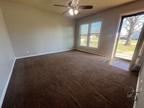 151 Emily Dr in Mount Washington, KY - Building Photo - Building Photo