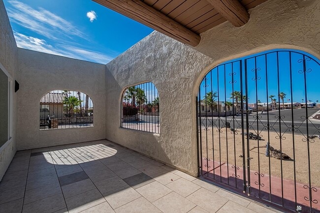 12175 S Ironwood Dr in Yuma, AZ - Building Photo - Building Photo