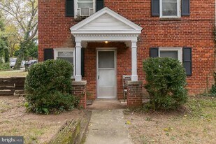 908 Prospect St in Takoma Park, MD - Building Photo