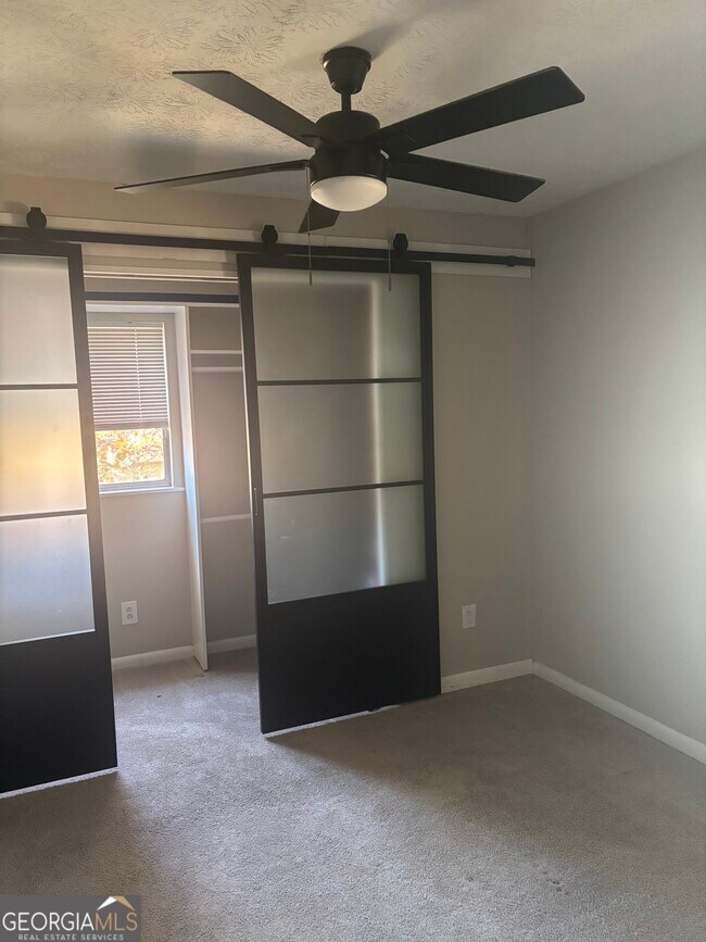 602 Dixon Rd in Jonesboro, GA - Building Photo - Building Photo