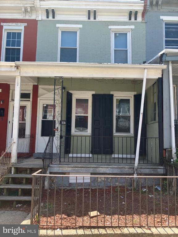 property at 3850 Olive St