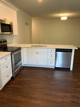 5643 Flagstaff Pines Dr in Shelby Township, MI - Building Photo - Building Photo