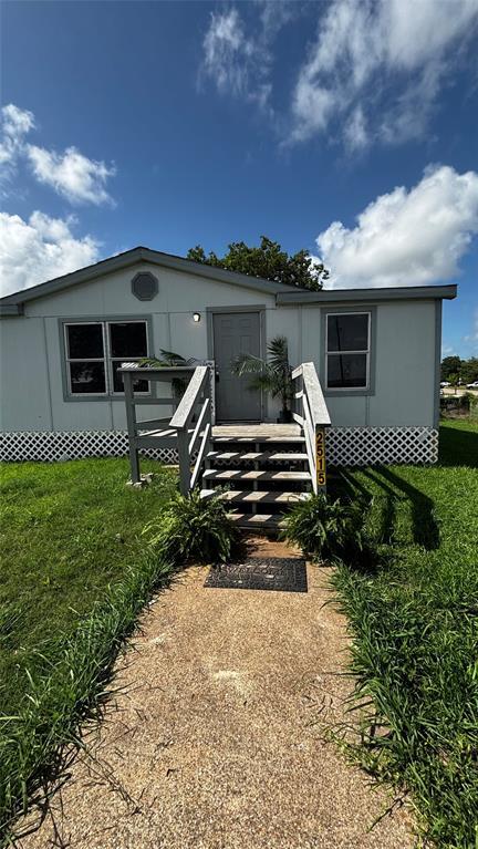 2515 Oyster Creek Bend in Oyster Creek, TX - Building Photo - Building Photo