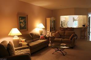 818 Tanbark Dr-Unit -102 in Naples, FL - Building Photo - Building Photo