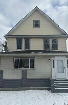 831 E 95th St in Cleveland, OH - Building Photo