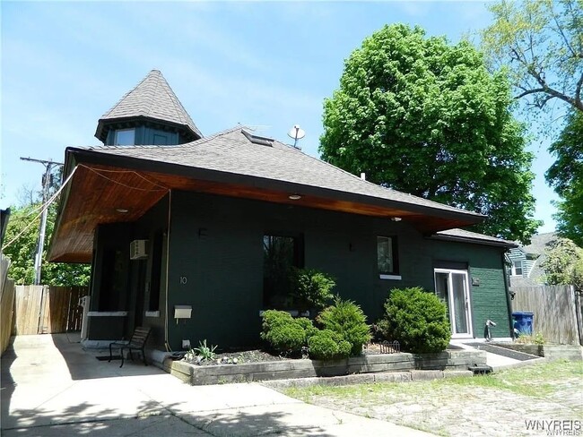 property at 10 Starin Ave