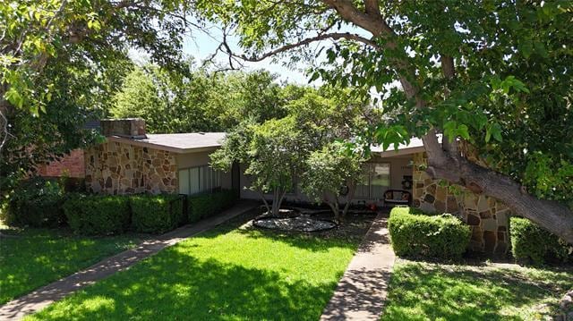 13422 Blossomheath Ln in Dallas, TX - Building Photo - Building Photo