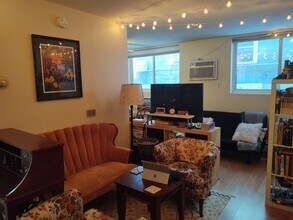 2440 Harriet Ave in Minneapolis, MN - Building Photo - Building Photo