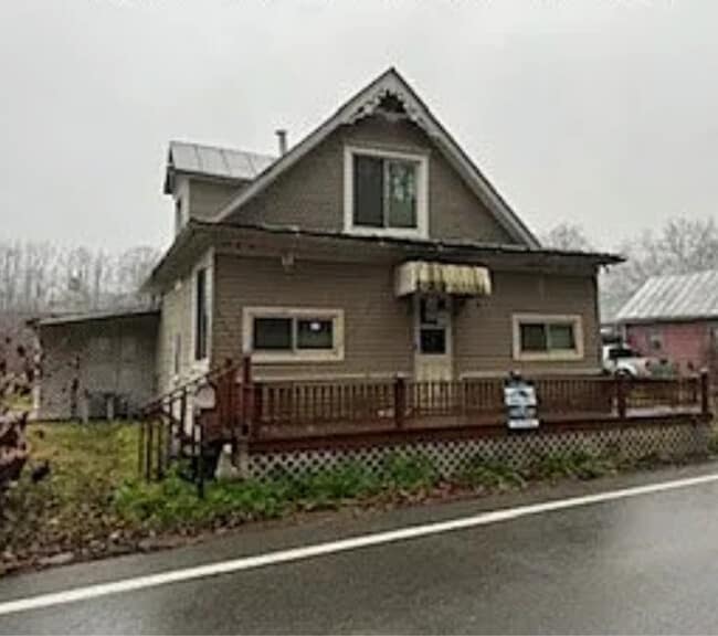 property at 6284 McElroy Creek Rd