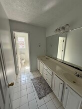 1105 Huntcrest Ridge in Mcdonough, GA - Foto de edificio - Building Photo