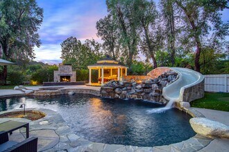 28845 Countryside Dr in Agoura Hills, CA - Building Photo - Building Photo