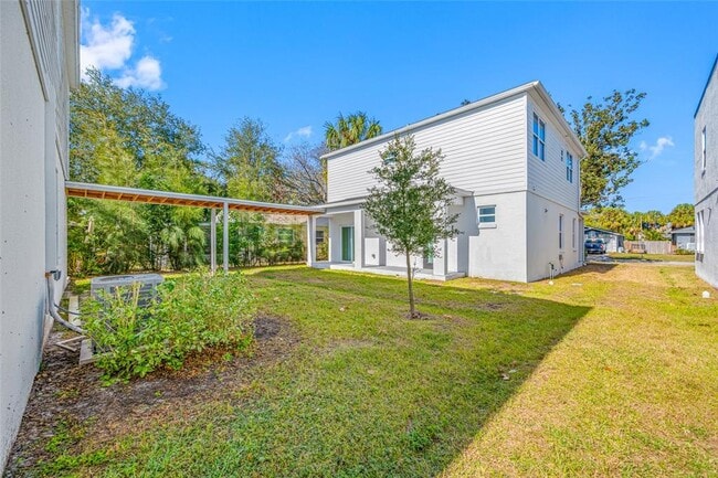 6910 Dartmouth Ave N in St. Petersburg, FL - Building Photo - Building Photo